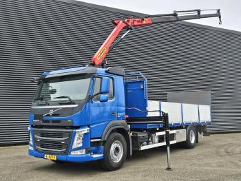 FM 330 4x2 / PALFINGER CRANE / KRAN + TAIL LIFT